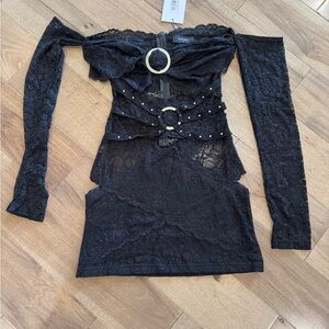 Chic Black Lace Mini Dress